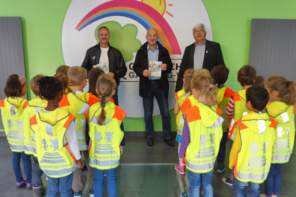 stacks image 9a4e362